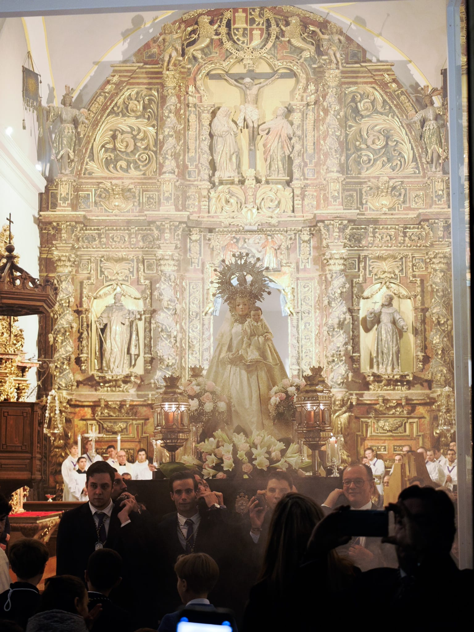 Traslado procesional de Nuestra Señora del Rosarillo el 9 de noviembre de 2024